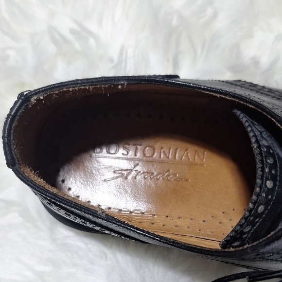 Bostonian Black Leather Oxfords Size 10 main image 5